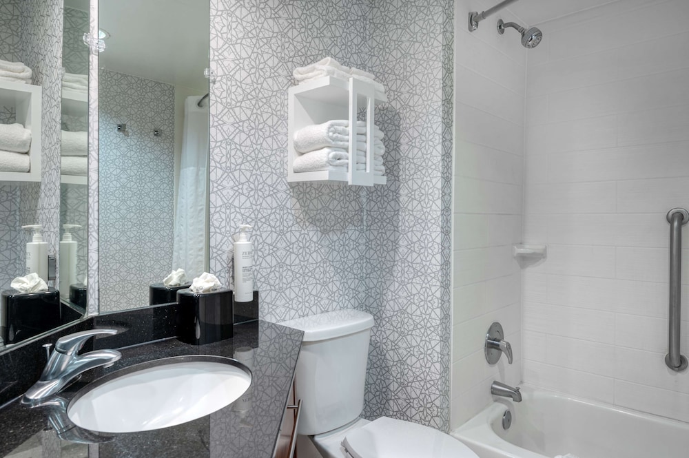 Hampton Inn Baltimore White Marsh - photo 44