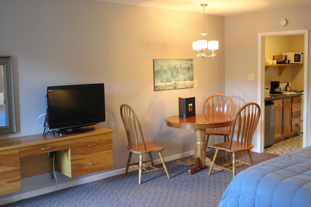 Catskill Seasons Inn - photo 21