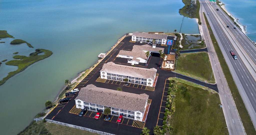 Motel 6 Portland TX - photo 6
