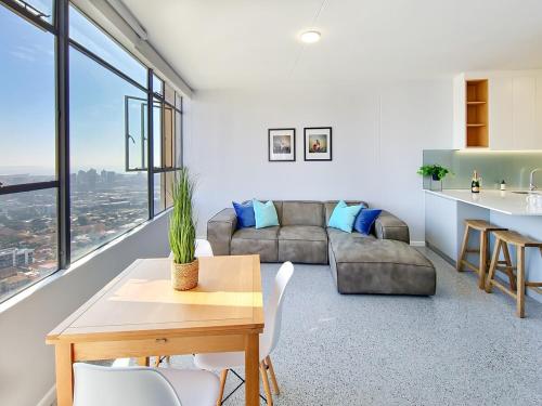 Tranquil gem with Table mountain view