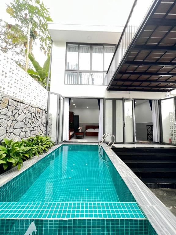 Homestay Luna mountain & sea views — 4-Star Luxury Hotel in Vung Tau, Vietnam