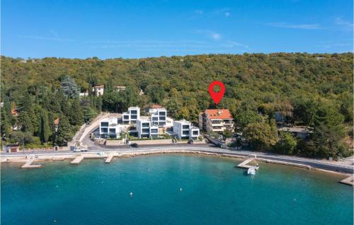 2 Bedroom Lovely Apartment In Omisalj — 4-Star Luxury Hotel in Omisalj, Croatia