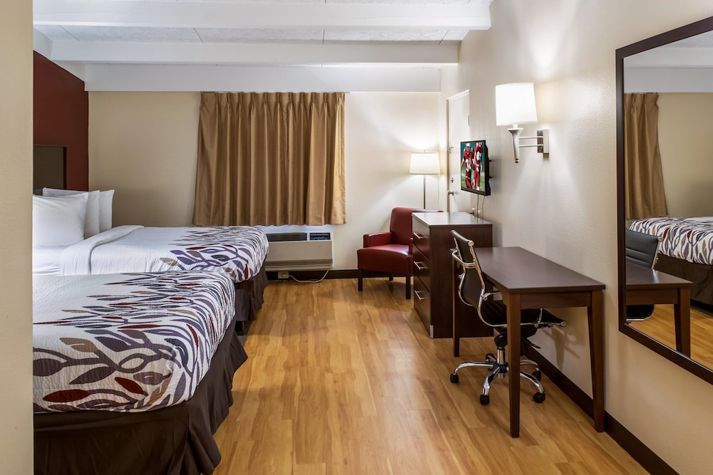 Red Roof Inn Richmond IN - photo 20