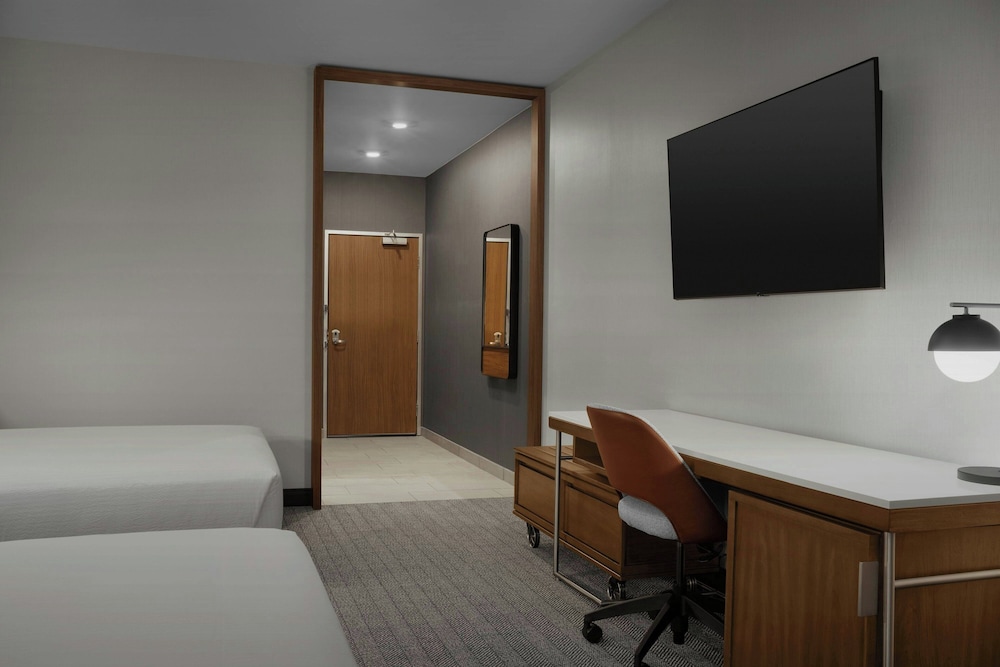 Courtyard by Marriott Antioch Pittsburg - photo 18