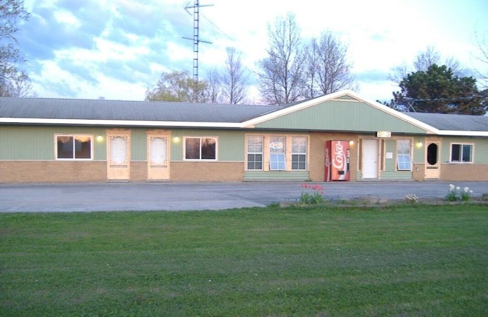 Tay Motel in Midland, Canada