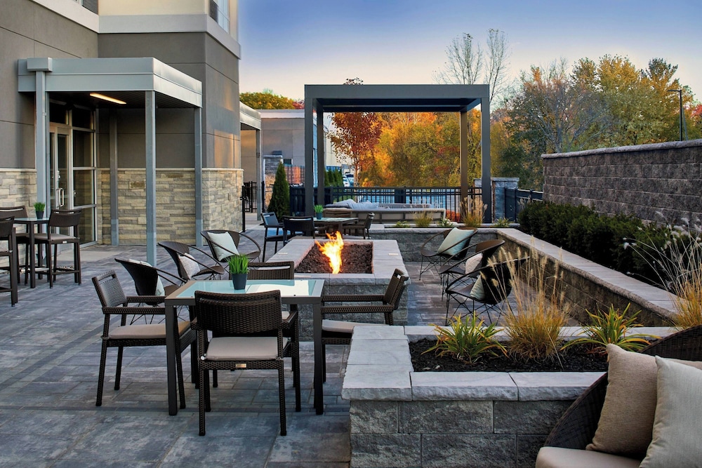 Courtyard by Marriott Albany Airport - photo 35
