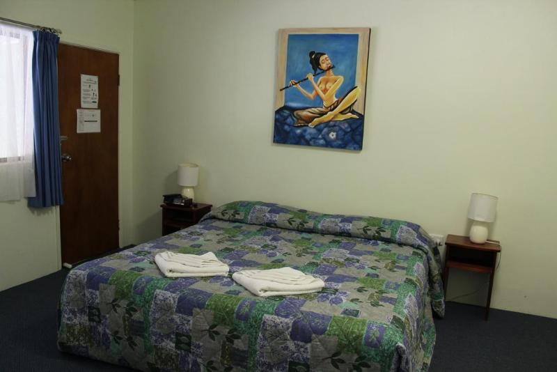 Atherton Rainforest Motor Inn — Atherton