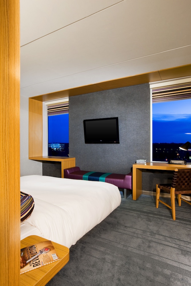 Aloft Mount Laurel - photo 4