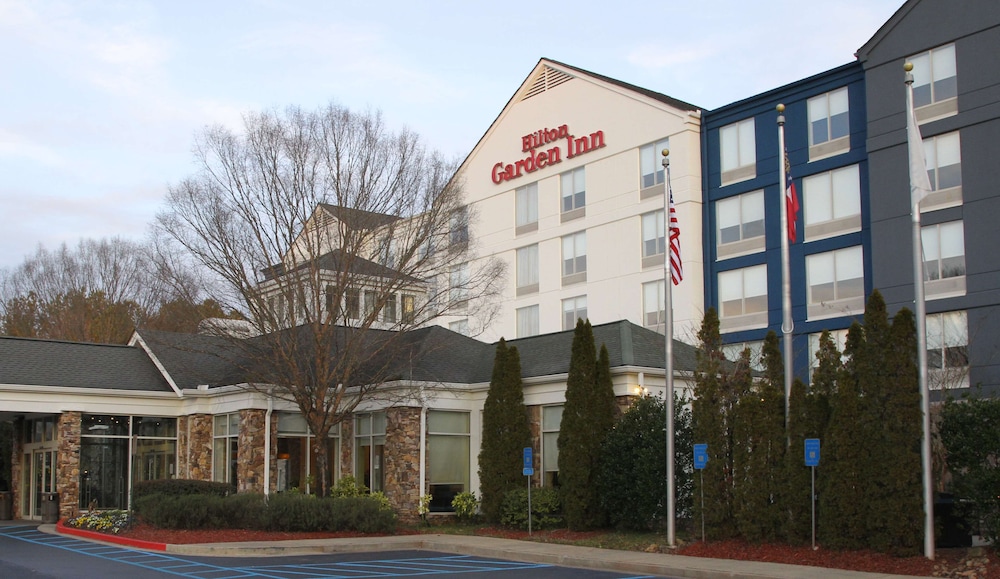 Hilton Garden Inn Atlanta Northpoint - photo 32