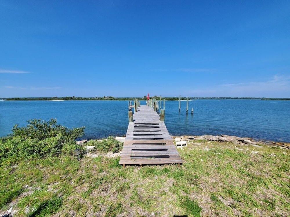 Tropical Holiday in Saint Augustine, United States