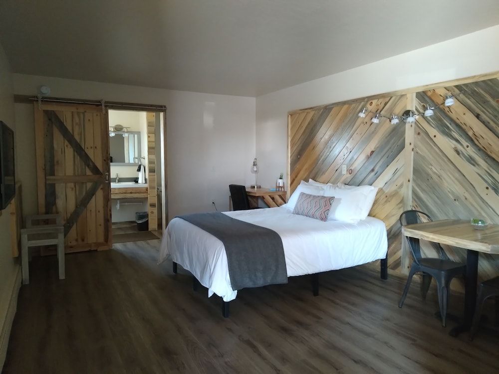 Horseshoe Bend Motel - photo 8