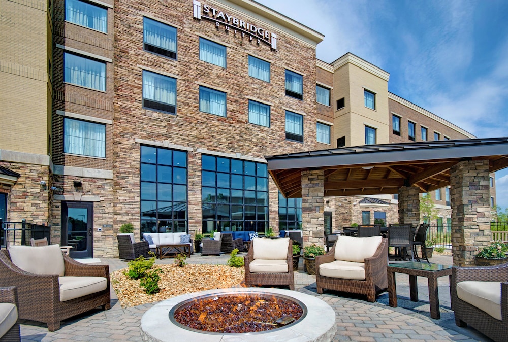 Staybridge Suites Sterling Heights Detroit by IHG - photo 34