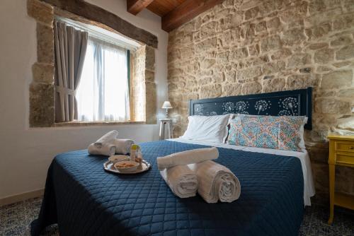 Agriturismo Fondo Paliemmu — 4-Star Luxury Hotel in Modica, Italy