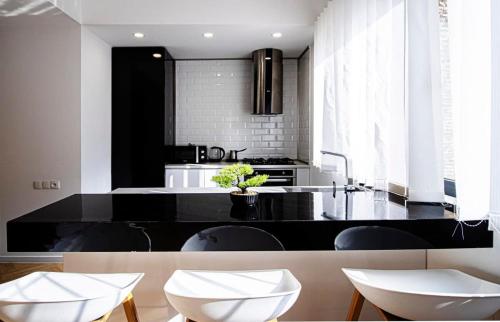 Super Cozy Stylish Apartment For 4 In Tbilisi