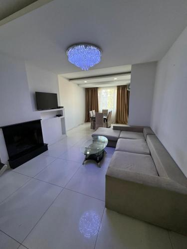 Apartment Kostava str with free parking