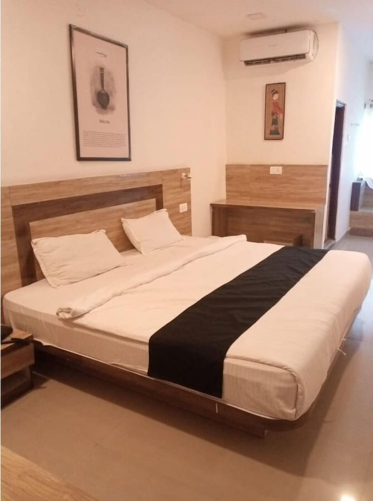 Etranger Resorts in Aurangabad, India