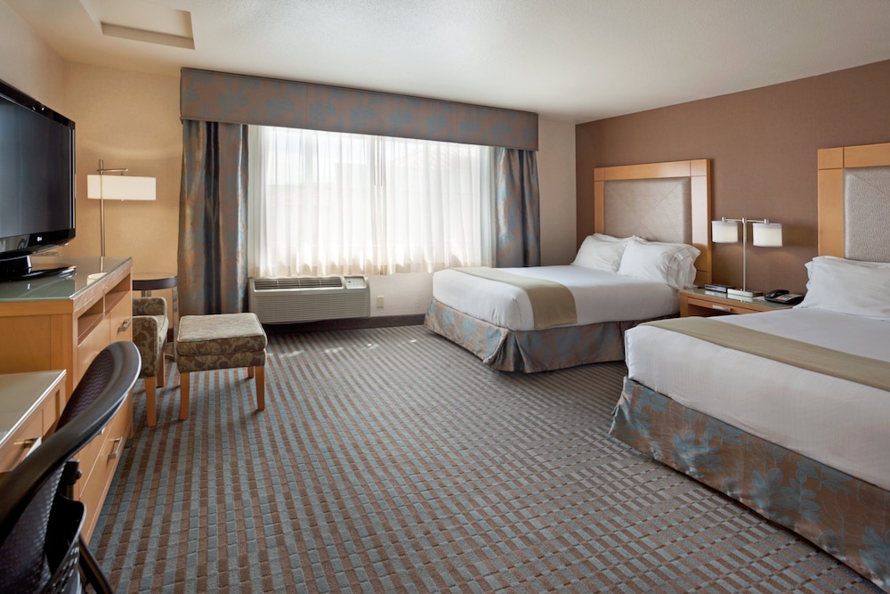 Holiday Inn Express Monterey Cannery Row by IHG - photo 6