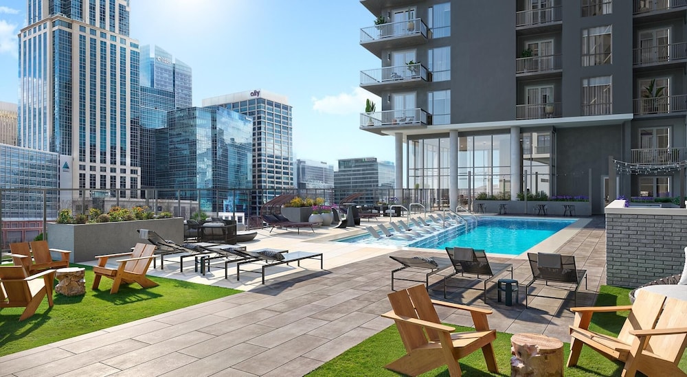Landing Apartments near Charlotte Convention Center — 4-Star Luxury Hotel in Charlotte, United States