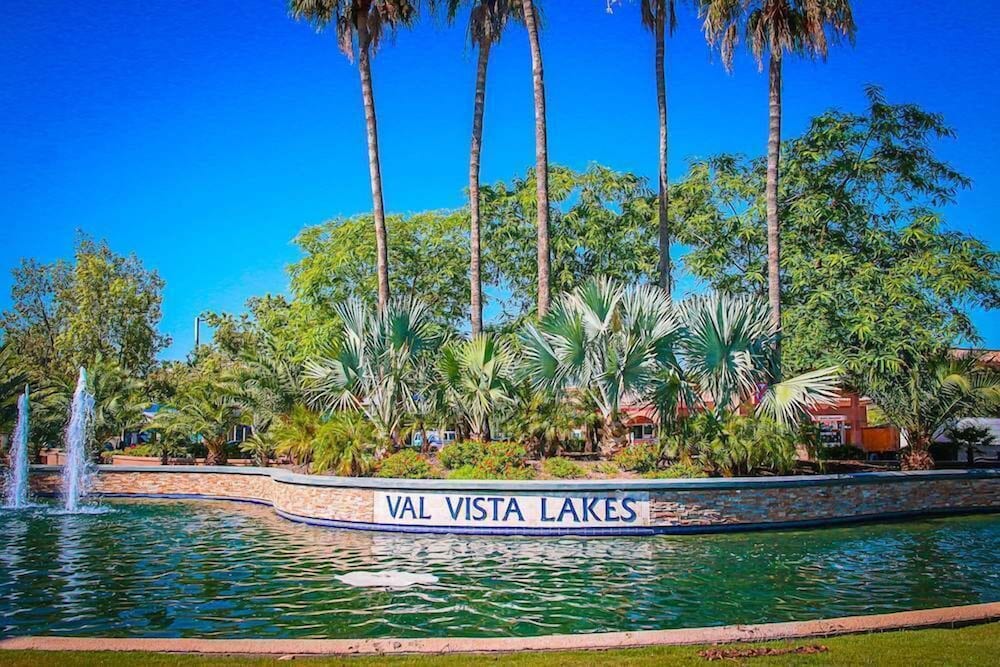 Val Vista Lakes Gilbert 3BD Beautiful Oasis - photo 14