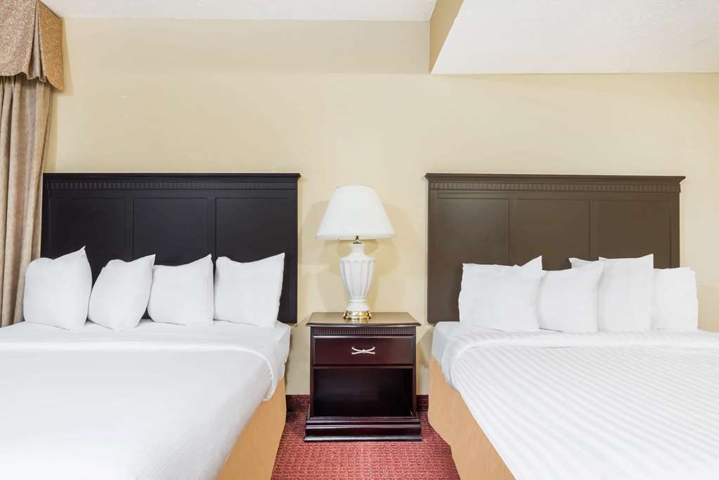 Hawthorn Extended Stay by Wyndham Columbus North - photo 10