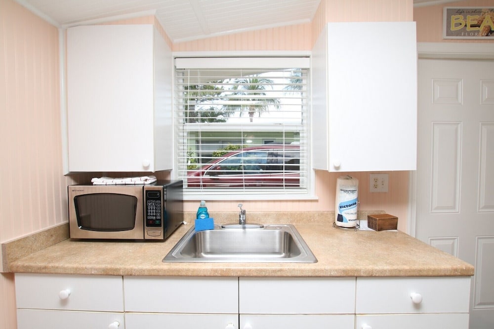Sunset Cove Beach Resort - photo 81