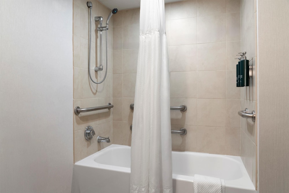 DoubleTree by Hilton Richmond Midlothian - photo 17
