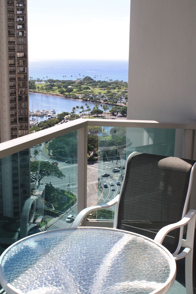 Ala Moana Hotel by LSI Resorts - photo 28