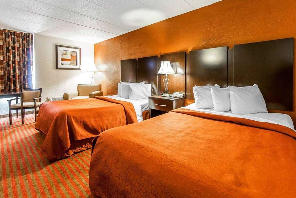 Wingate by Wyndham Marietta Conference Center - photo 12