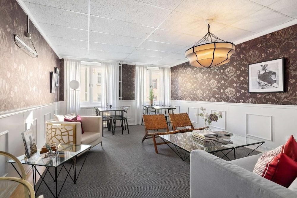 Centric Hotel — hotel in Norrkoeping