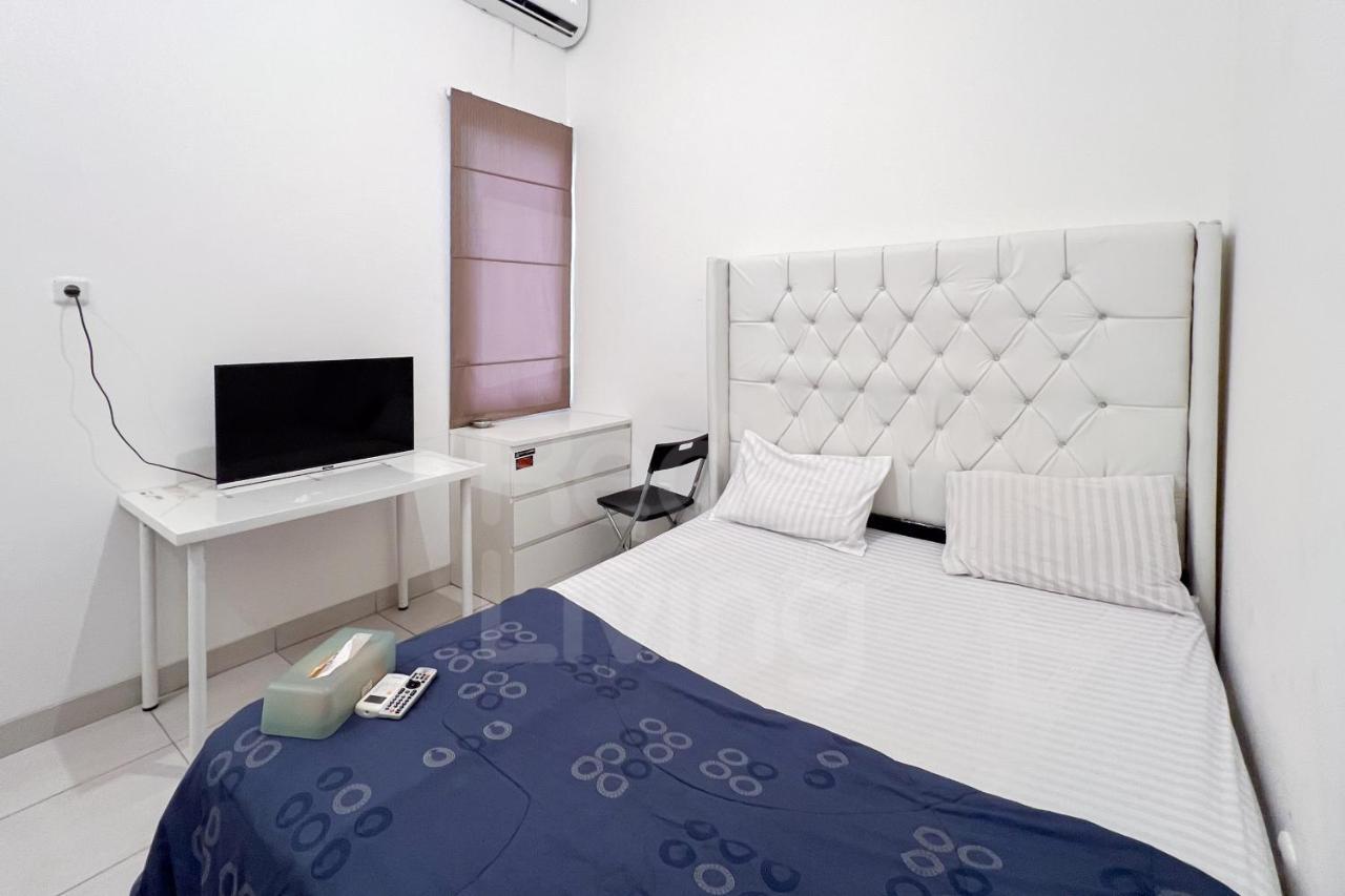 RedLiving Apartemen Eco Home Wieg’s Room Tower B Yashinoki in Tangerang, Indonesia