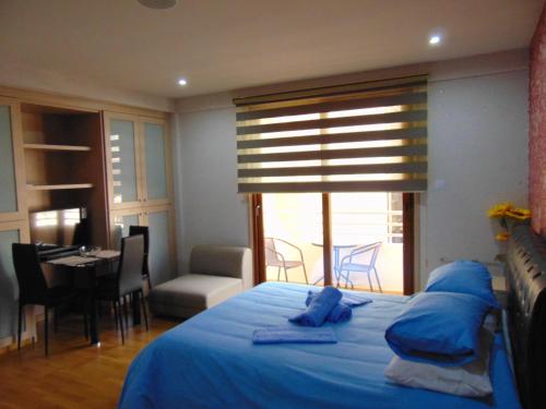 Ithaki Phinikoudes Apartment No. 207 — 4-Star Luxury Hotel in Larnaca, Cyprus