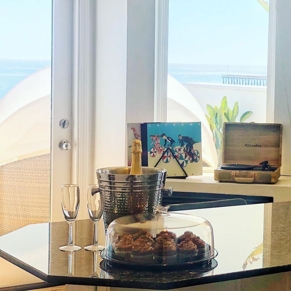 Pier View Suites - photo 13
