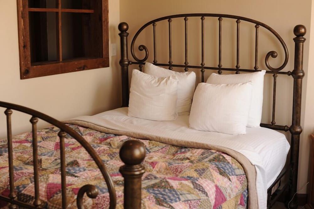 Chateau Avalon - photo 48