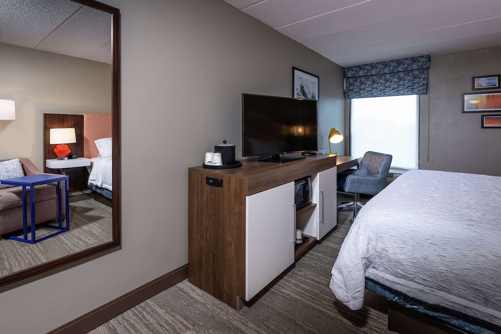 Hampton Inn Fall River Westport - photo 22
