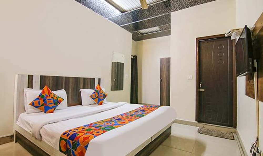 Fabexpress Hc King - last minute hotel in Mohali