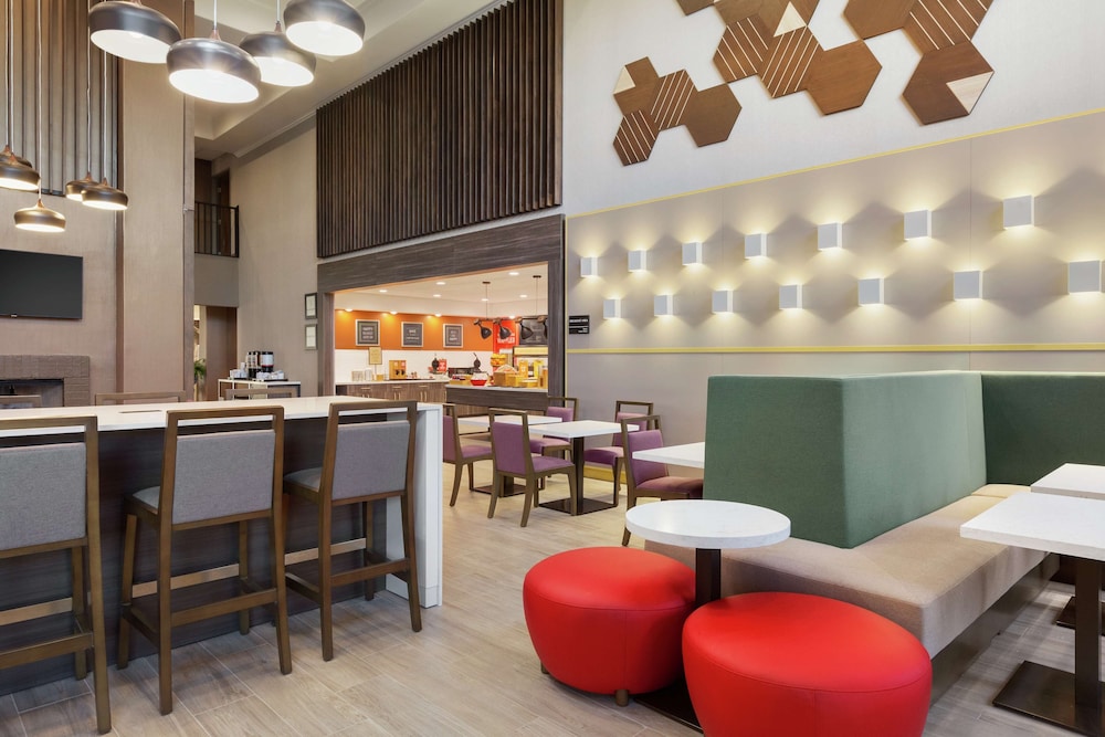Hampton Inn & Suites Houston Cypress Station - photo 39