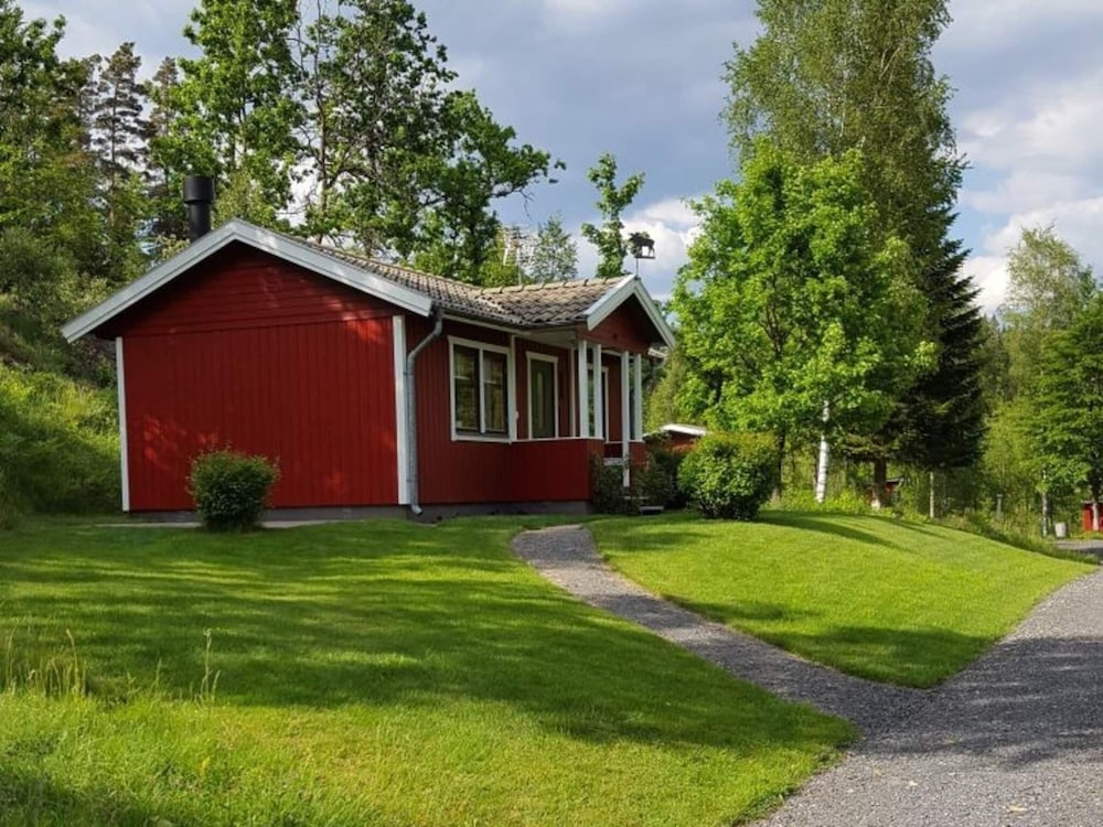 4 Person Holiday Home In Hillerstorp By Traum 17479457 — Hillerstorp