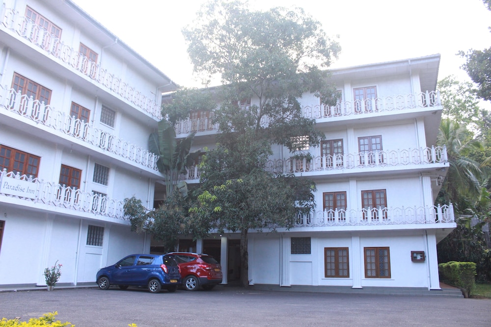 Paradise Inn - carbon neutral hotel in Kandy