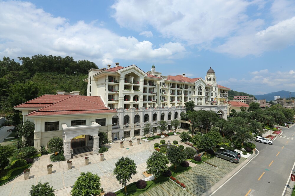 Country Garden Phoenix Hotel Yunfu in Yunfu, People's Republic of China