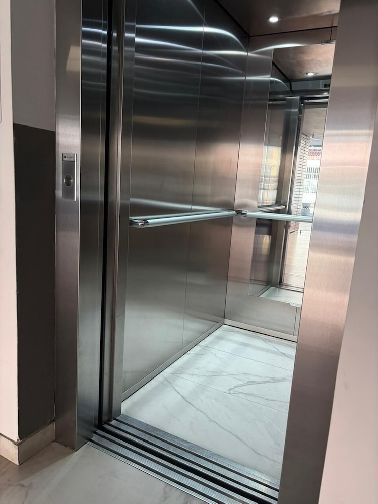 Elevator