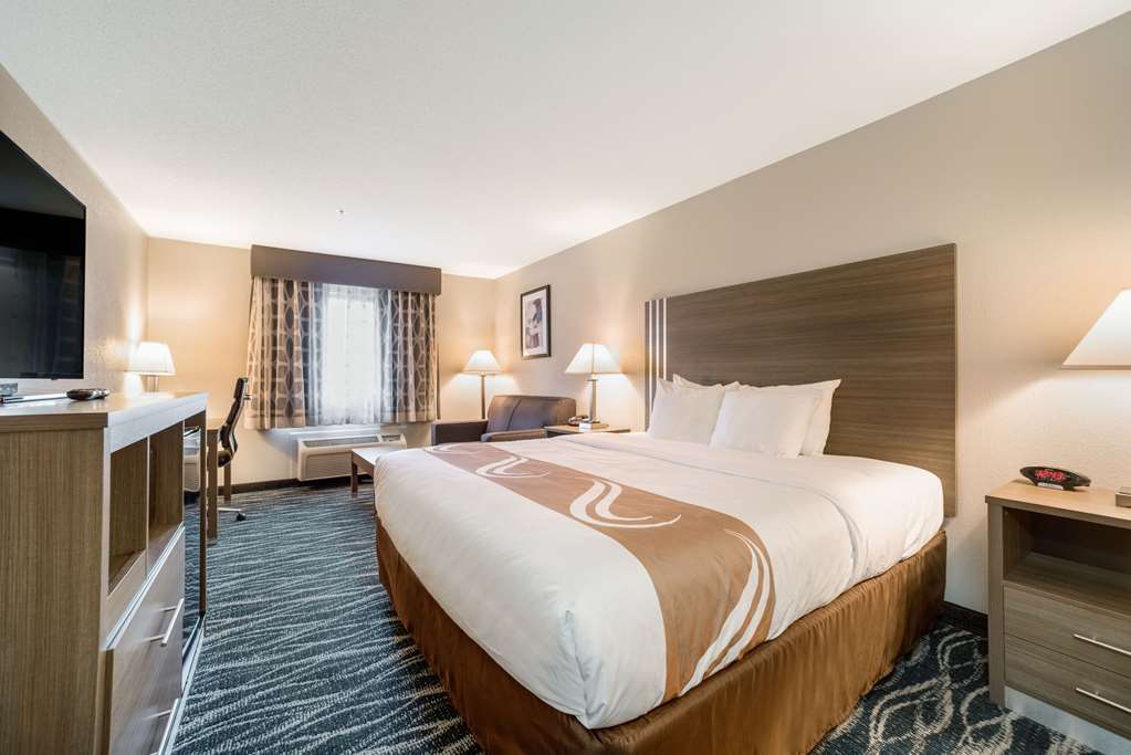 Quality Inn Effingham North - photo 15