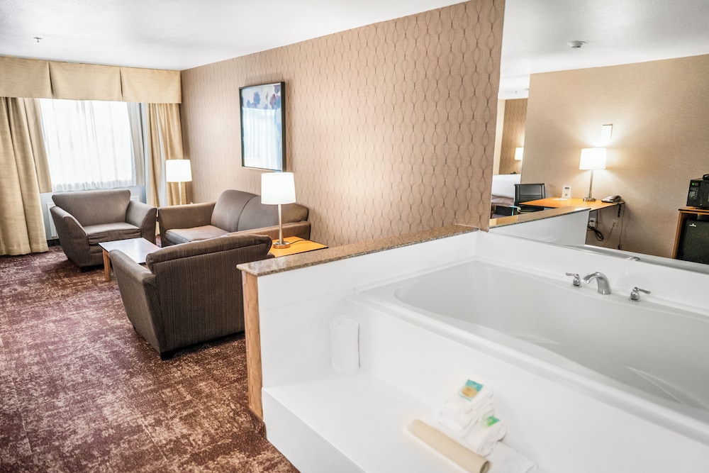Crystal Inn Hotel & Suites West Valley City - photo 13