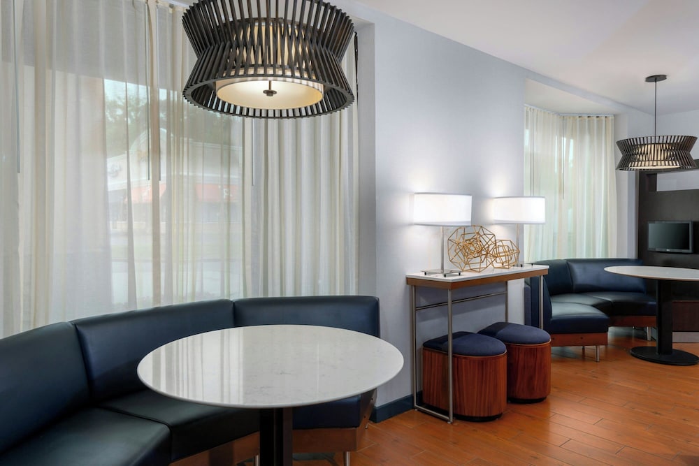 Courtyard By Marriott Danbury - photo 30