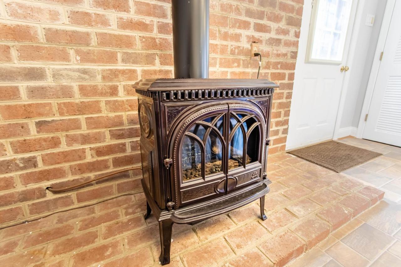 The Cottages — 4-Star Luxury Hotel in Charlottesville, United States