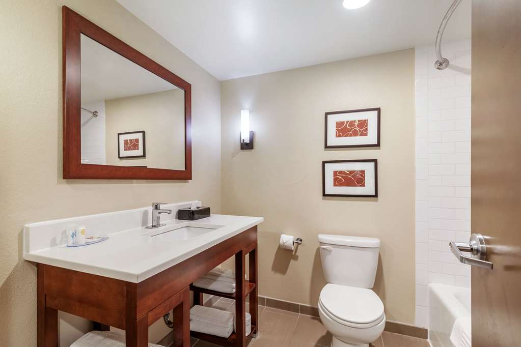 Comfort Inn & Suites Aberdeen near APG - photo 12