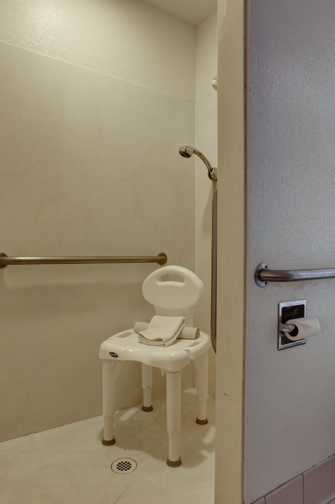 GreenTree Inn of Prescott Valley - photo 16
