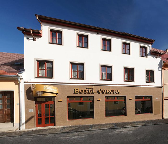 Garní Hotel Corona — hotel in Kaplice