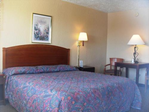 Western Ridge Motel - photo 14