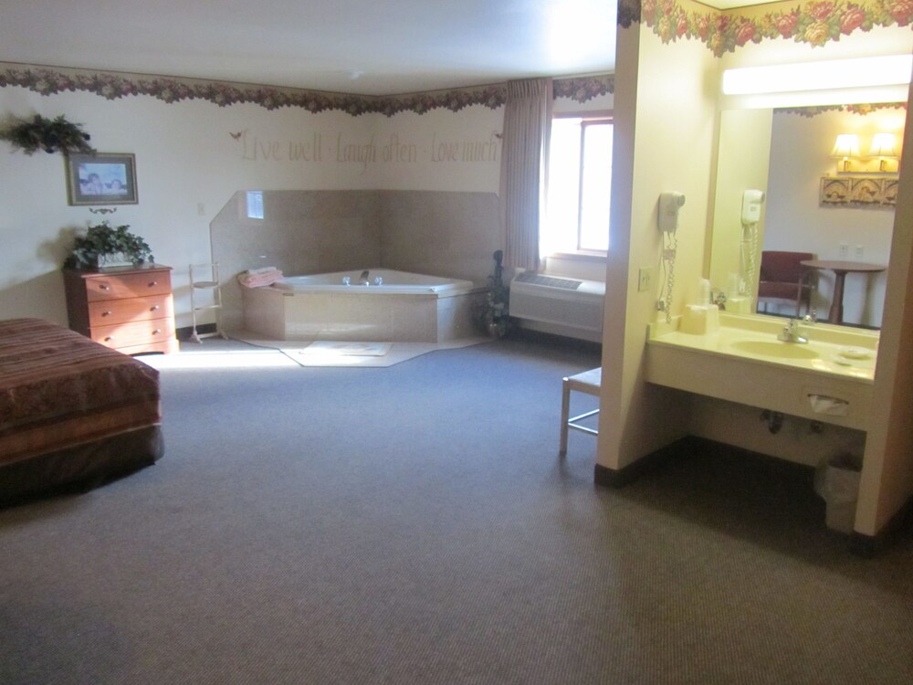 Park View Inn & Suites and Conference Center - photo 11
