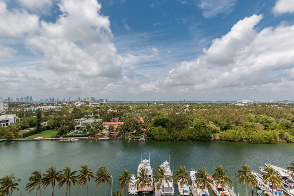 Fontainebleau Miami Beach Private Luxury Suites - photo 457